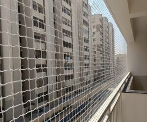 pigeon net solution for clean apartment balcony